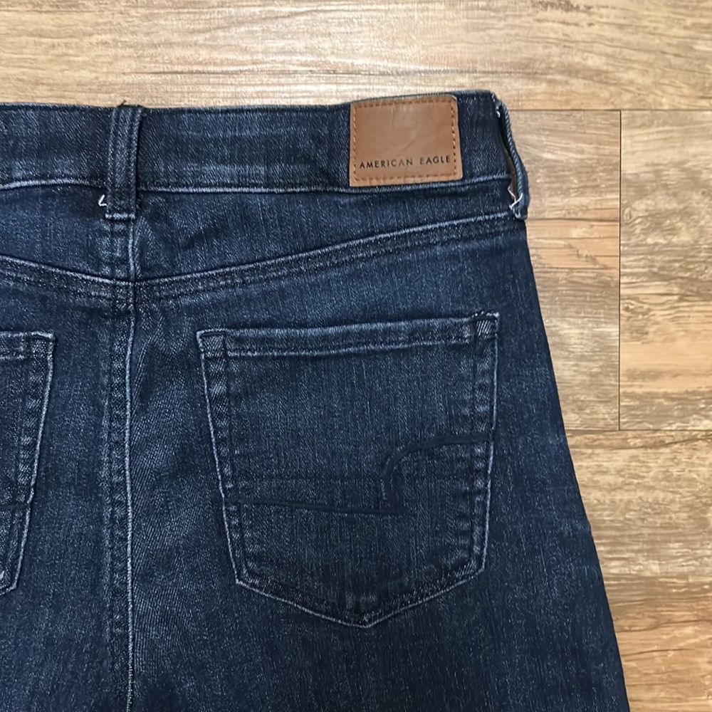 AEO super hi-rise shorts - Picture 3 of 13